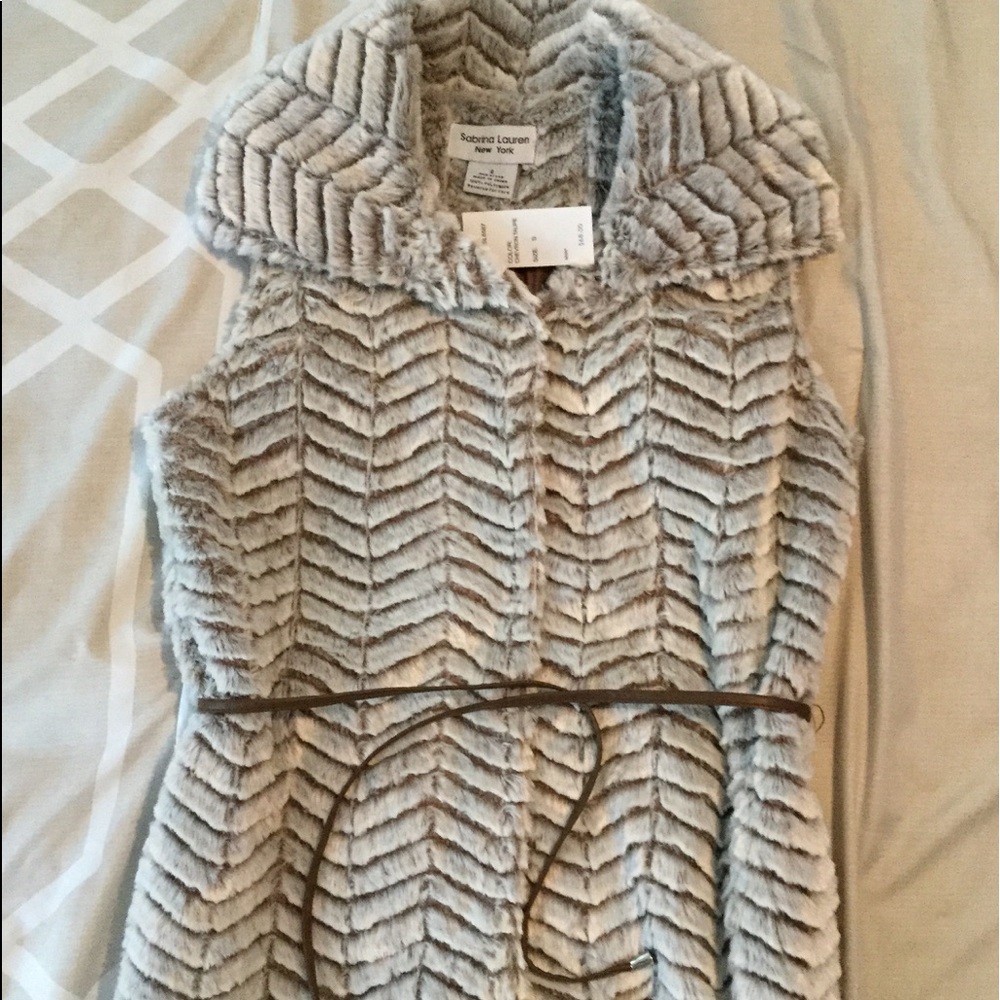 Sabrina Lauren Faux Fur Vest